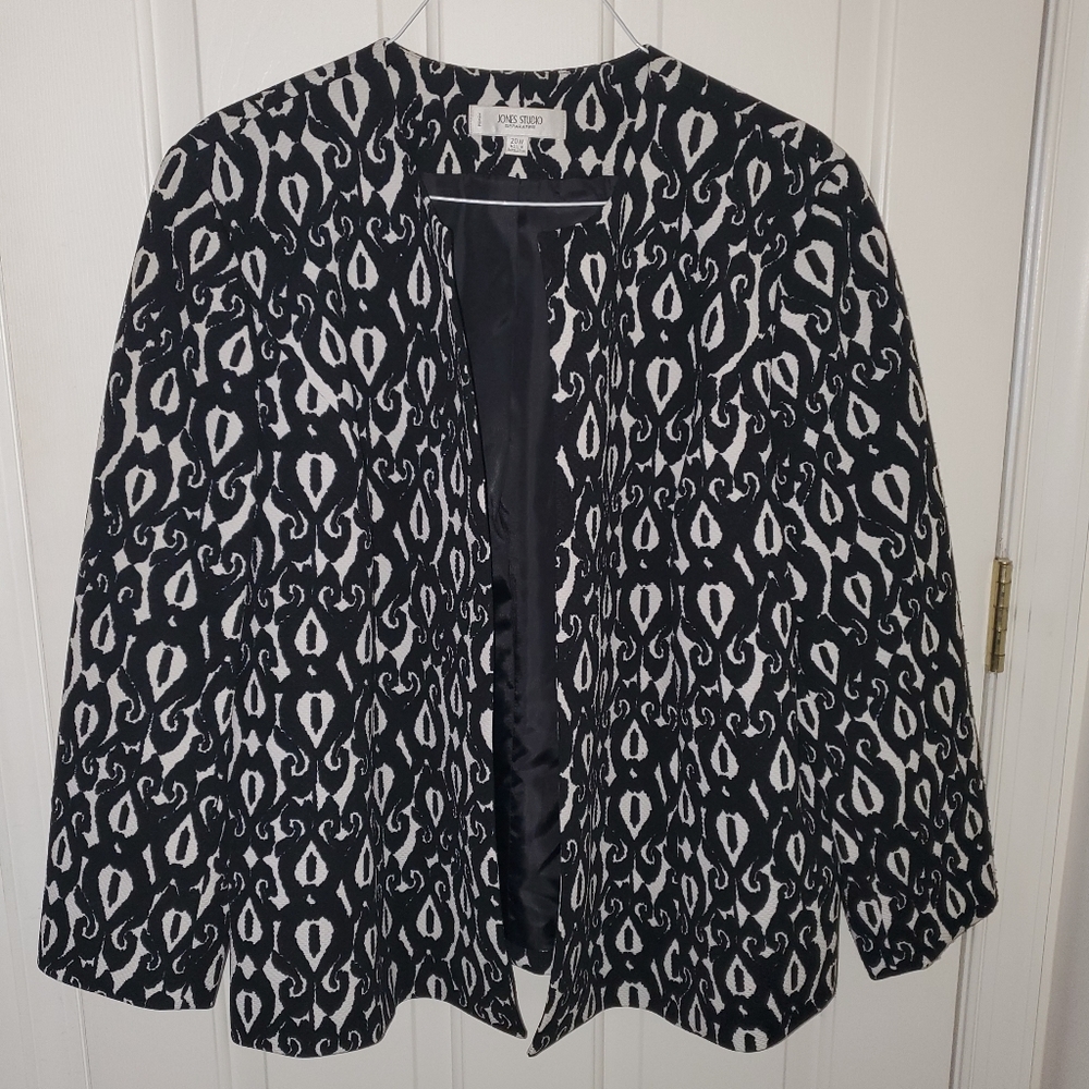 Liz Claiborne Black & White Patterned Women's Open Jacket
